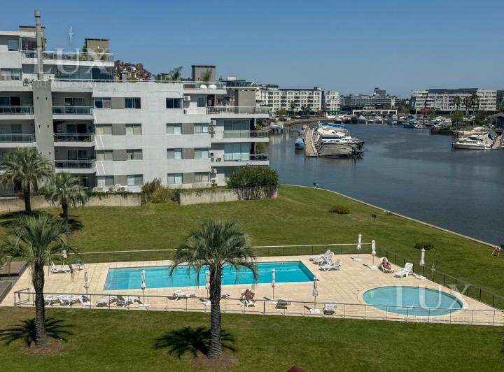 Departamento · 97m² · 4 Ambientes · 2 Cocheras