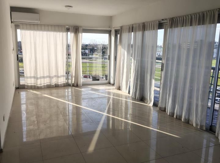 Departamento · 47m² · 2 Ambientes · 1 Cochera
