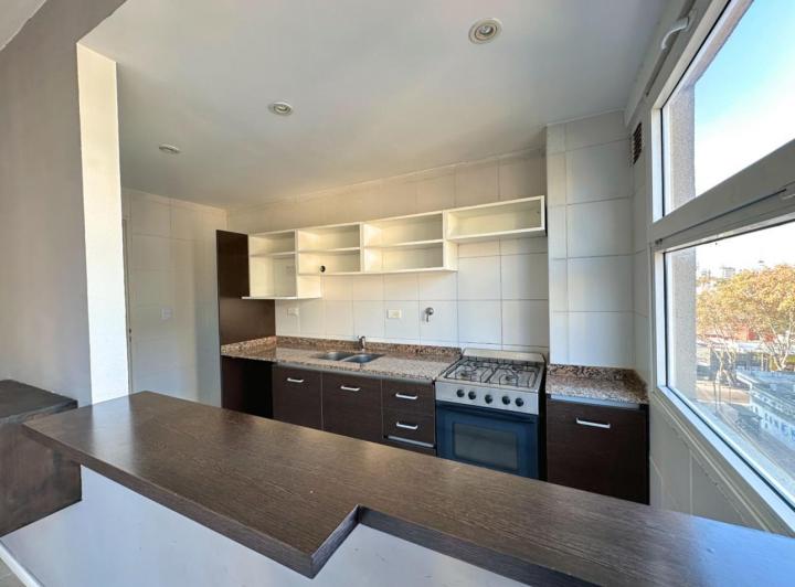 Departamento · 60m² · 2 Ambientes · 1 Cochera