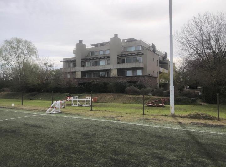 Departamento · 121m² · 3 Ambientes · 1 Cochera