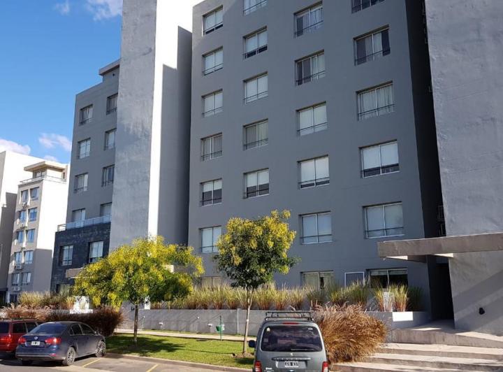 Departamento · 100m² · 3 Ambientes · 1 Cochera
