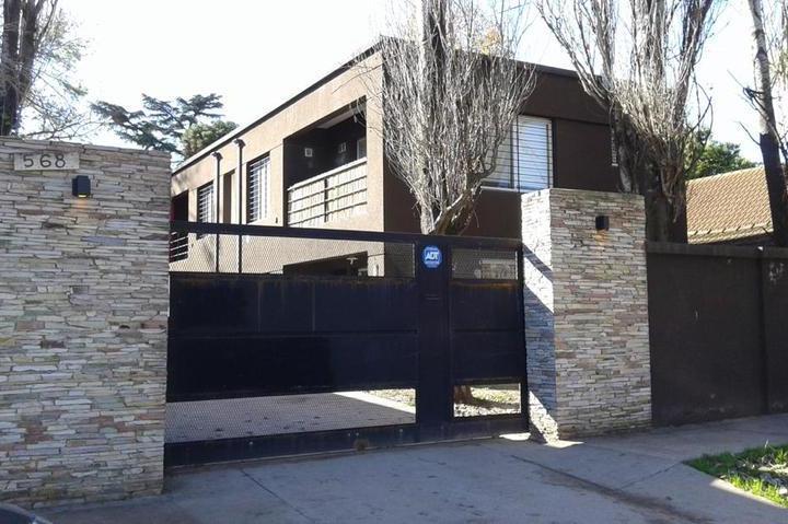 Departamento · 42m² · 2 Ambientes · 1 Cochera