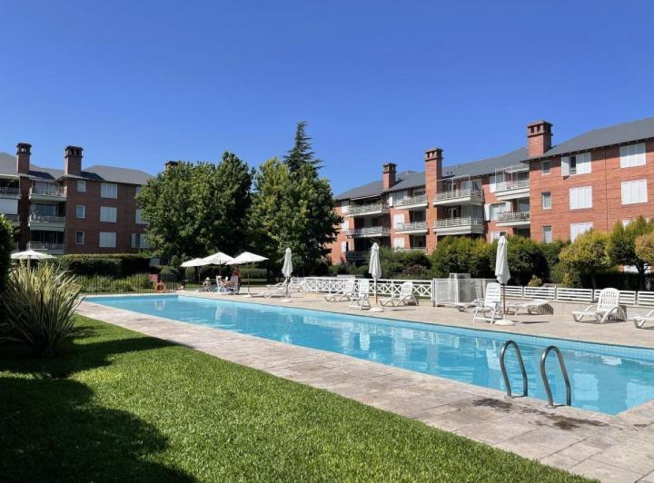Departamento · 68m² · 3 Ambientes · 1 Cochera