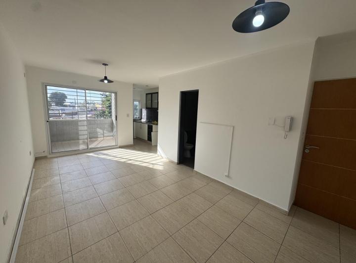Departamento · 45m² · 2 Ambientes · 1 Cochera
