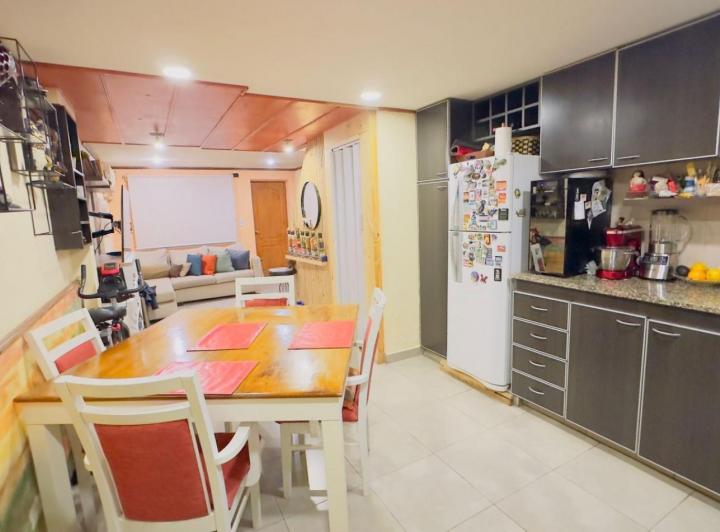 Departamento · 74m² · 4 Ambientes · 1 Cochera