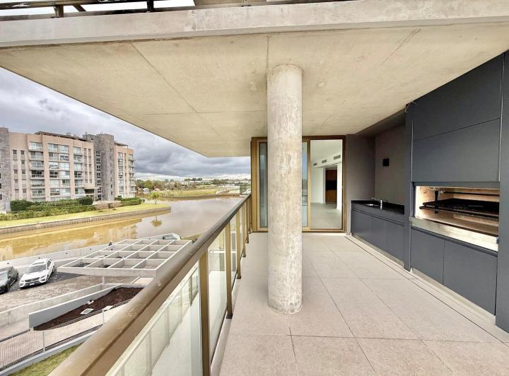 Departamento · 153m² · 4 Ambientes · 2 Cocheras