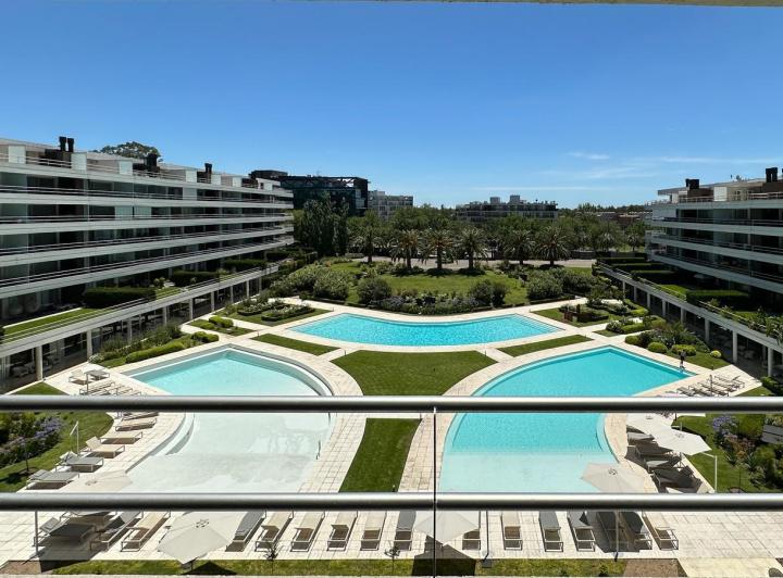 Departamento · 173m² · 4 Ambientes · 2 Cocheras