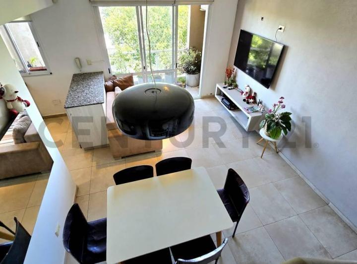 Departamento · 103m² · 4 Ambientes · 1 Cochera