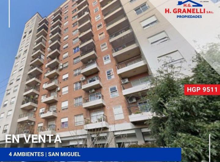 Departamento · 81m² · 4 Ambientes · 1 Cochera