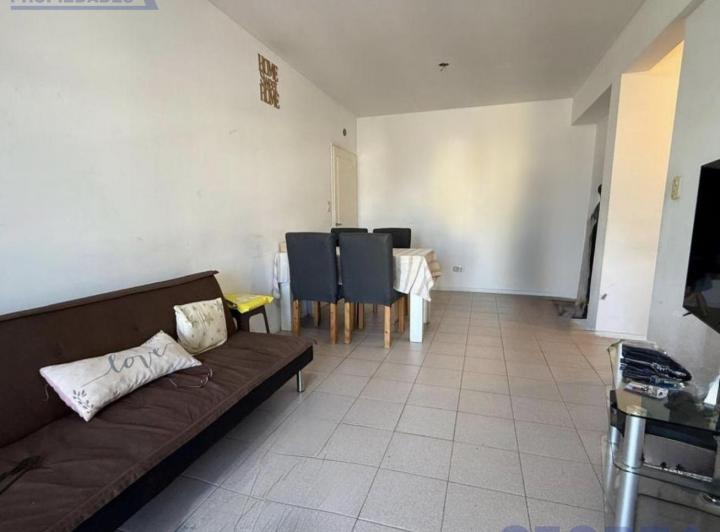 Departamento · 70m² · 4 Ambientes · 1 Cochera