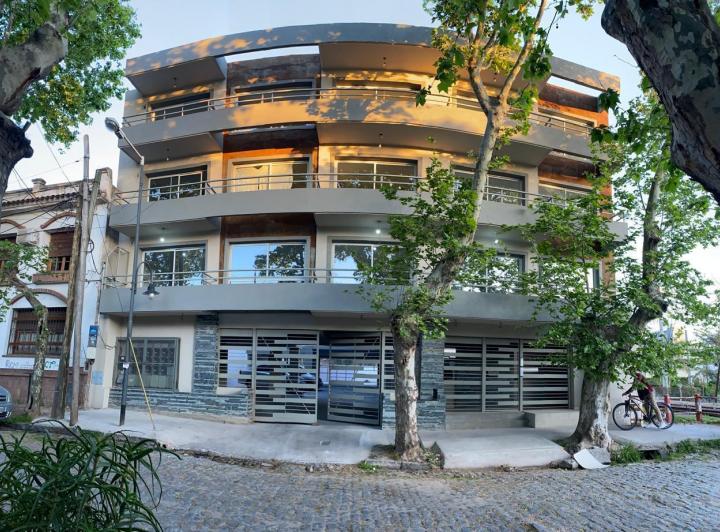 Departamento · 45m² · 2 Ambientes · 1 Cochera