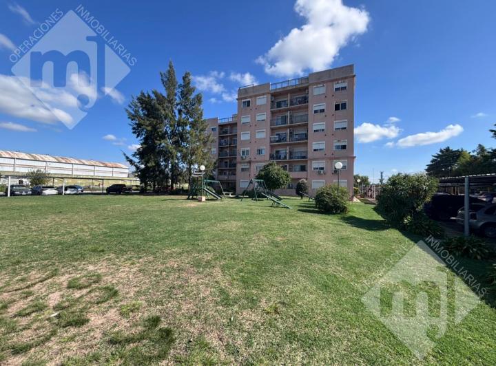 Departamento · 60m² · 4 Ambientes · 1 Cochera
