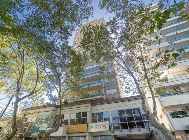 Departamento · 100m² · 4 Ambientes · 1 Cochera
