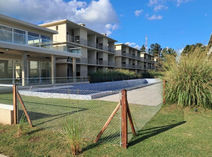 Departamento · 47m² · 2 Ambientes · 1 Cochera