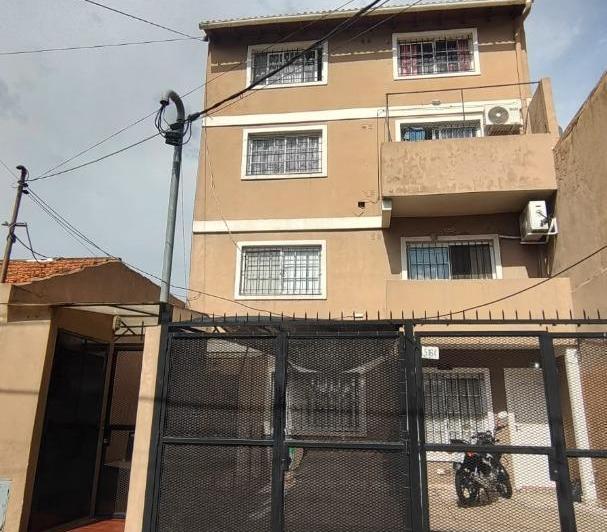 Departamento · 90m² · 4 Ambientes