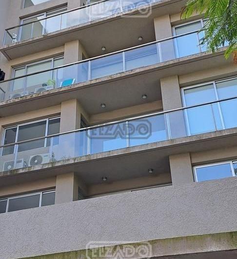 Departamento · 160m² · 4 Ambientes · 2 Cocheras