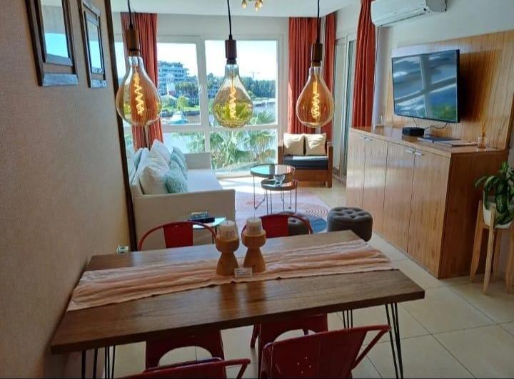 Departamento · 60m² · 2 Ambientes · 1 Cochera