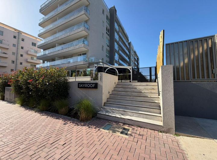 Departamento · 49m² · 2 Ambientes · 1 Cochera