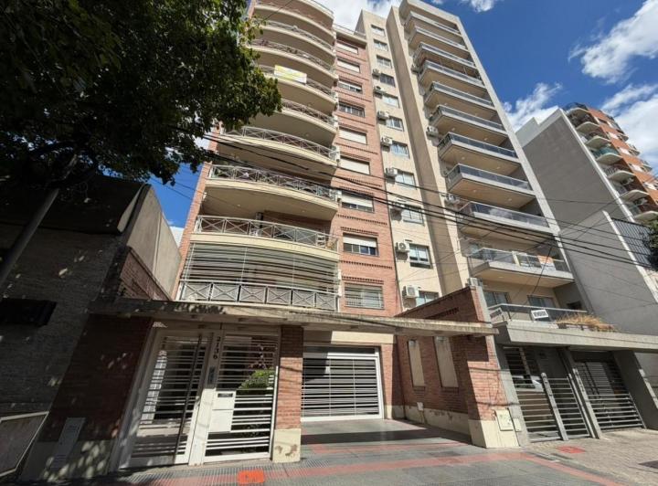 Departamento · 96m² · 4 Ambientes · 1 Cochera
