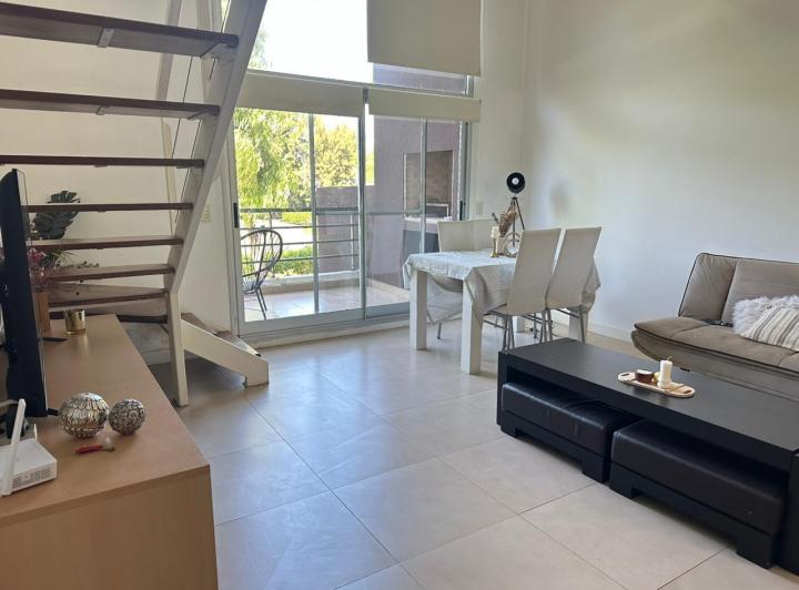Departamento · 47m² · 2 Ambientes · 1 Cochera