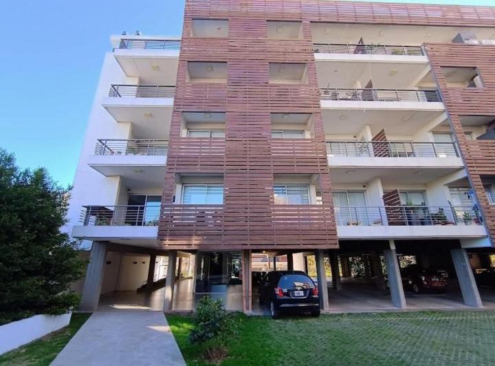 Departamento · 64m² · 3 Ambientes · 1 Cochera