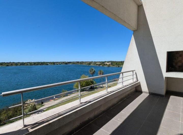 Departamento · 70m² · 3 Ambientes · 1 Cochera