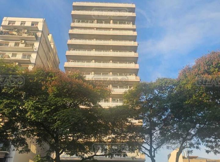 Departamento · 60m² · 2 Ambientes · 1 Cochera