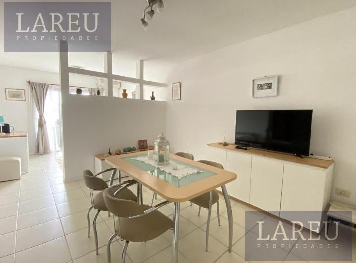 Departamento · 52m² · 2 Ambientes · 1 Cochera