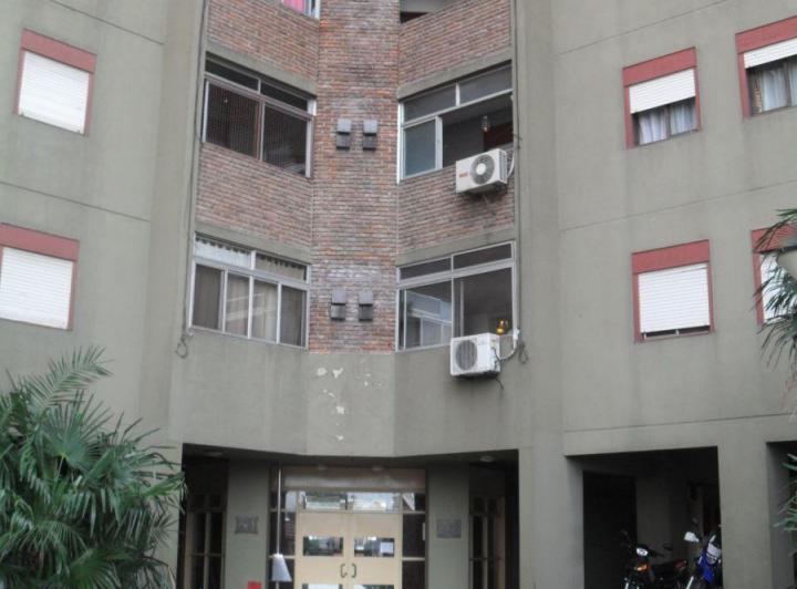 Departamento · 66m² · 4 Ambientes · 1 Cochera