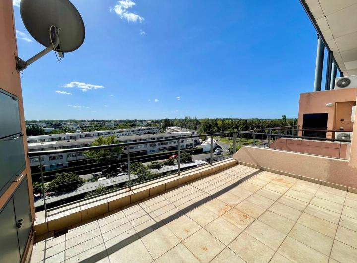 Departamento · 87m² · 2 Dormitorios · 1 Cochera