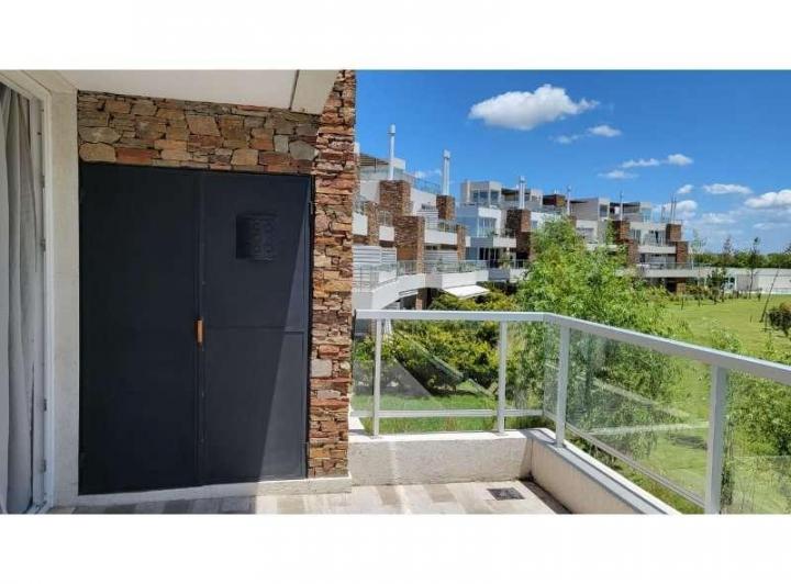 Departamento · 100m² · 3 Ambientes · 1 Cochera