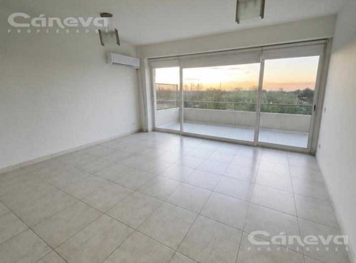 Departamento · 50m² · 2 Ambientes · 1 Cochera