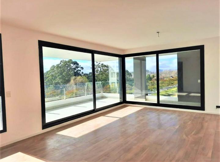 Departamento · 112m² · 4 Ambientes · 1 Cochera