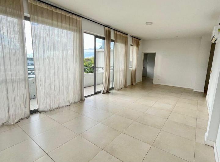 Departamento · 60m² · 2 Ambientes · 1 Cochera