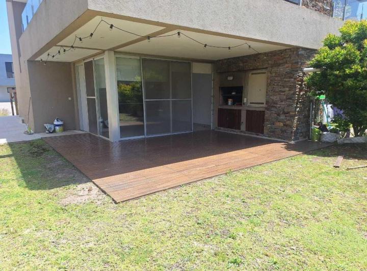 Departamento · 6500m² · 3 Ambientes · 1 Cochera