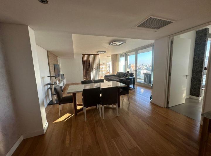 Departamento · 122m² · 4 Ambientes · 2 Cocheras