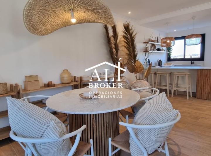 Departamento · 80m² · 3 Ambientes · 2 Cocheras