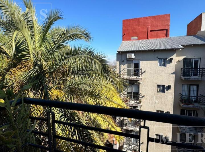 Departamento · 40m² · 2 Ambientes · 1 Cochera