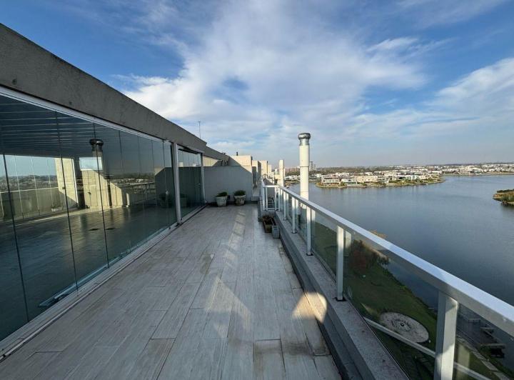 Departamento · 120m² · 4 Ambientes · 2 Cocheras