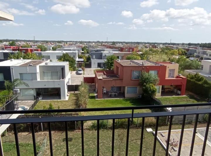 Departamento · 45m² · 2 Ambientes · 1 Cochera