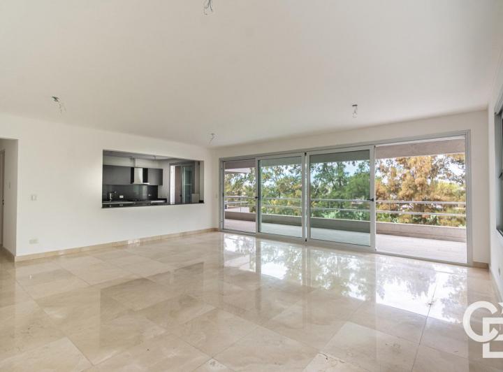 Departamento · 150m² · 4 Ambientes · 2 Cocheras