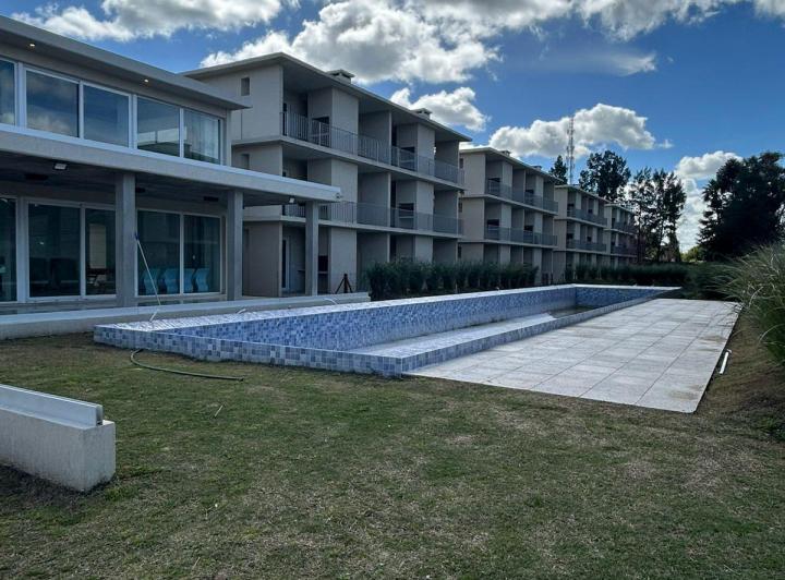 Departamento · 60m² · 2 Ambientes · 1 Cochera