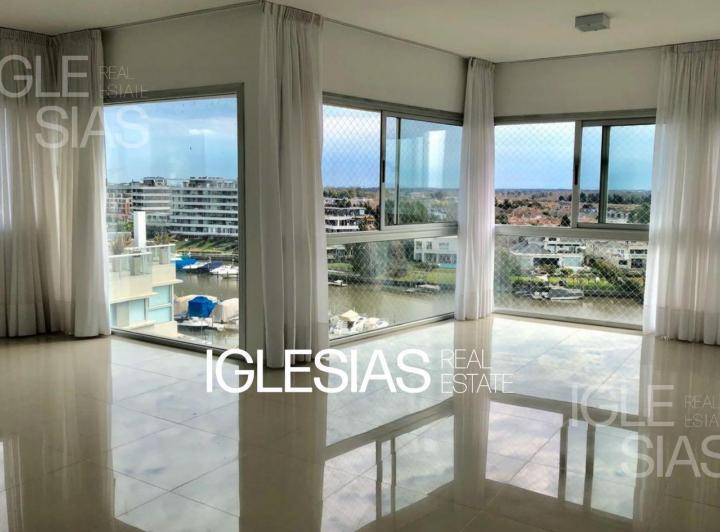 Departamento · 114m² · 4 Ambientes · 2 Cocheras