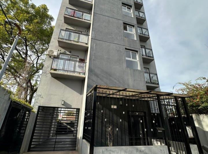 Departamento · 40m² · 2 Ambientes · 1 Cochera