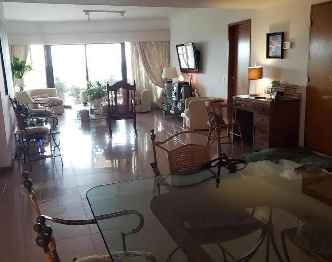 Departamento · 136m² · 4 Ambientes · 2 Cocheras
