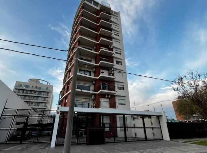 Departamento · 55m² · 2 Ambientes · 1 Cochera