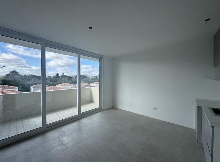 Departamento · 47m² · 2 Ambientes · 1 Cochera