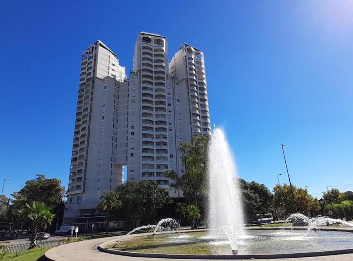 Departamento · 100m² · 4 Ambientes · 1 Cochera