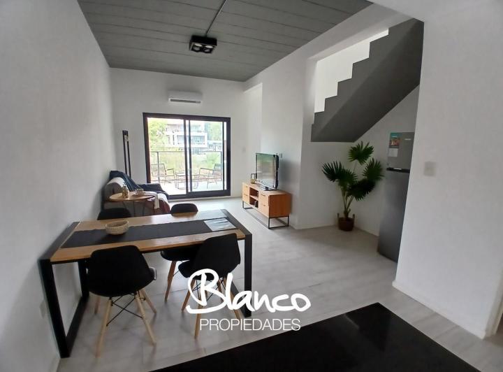 Departamento · 69m² · 2 Ambientes · 1 Cochera