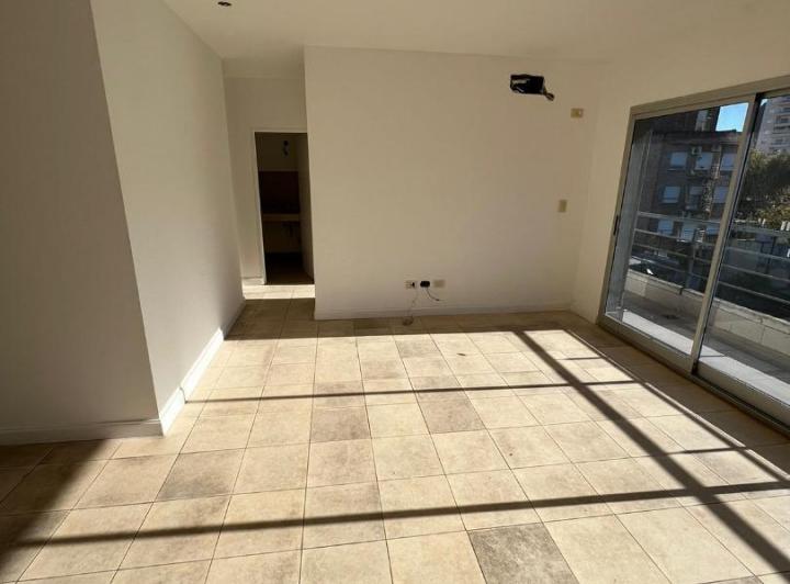 Departamento · 80m² · 3 Ambientes · 1 Cochera